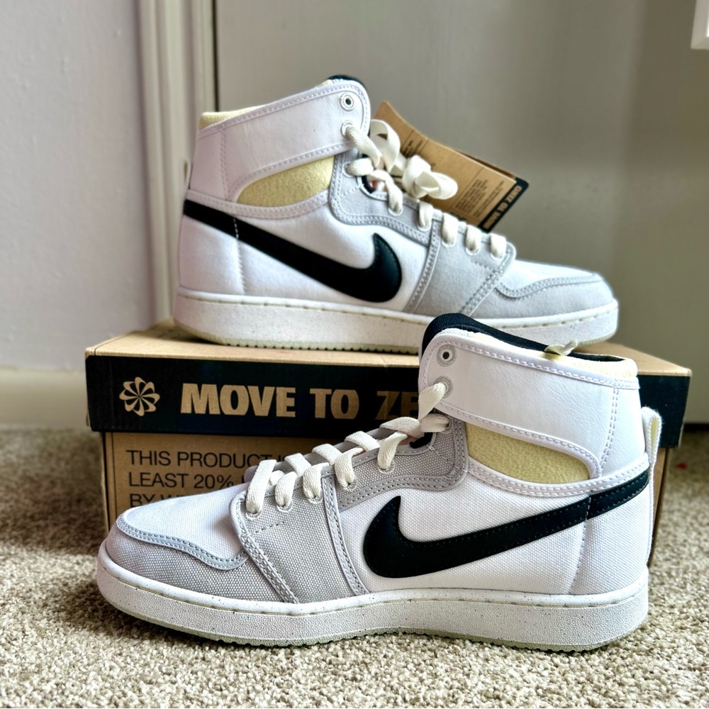 •BRAND NEW IN BOX• 2022 Nike Air Jordan Retro 1 AJKO White Black Grey Fog, W8’s